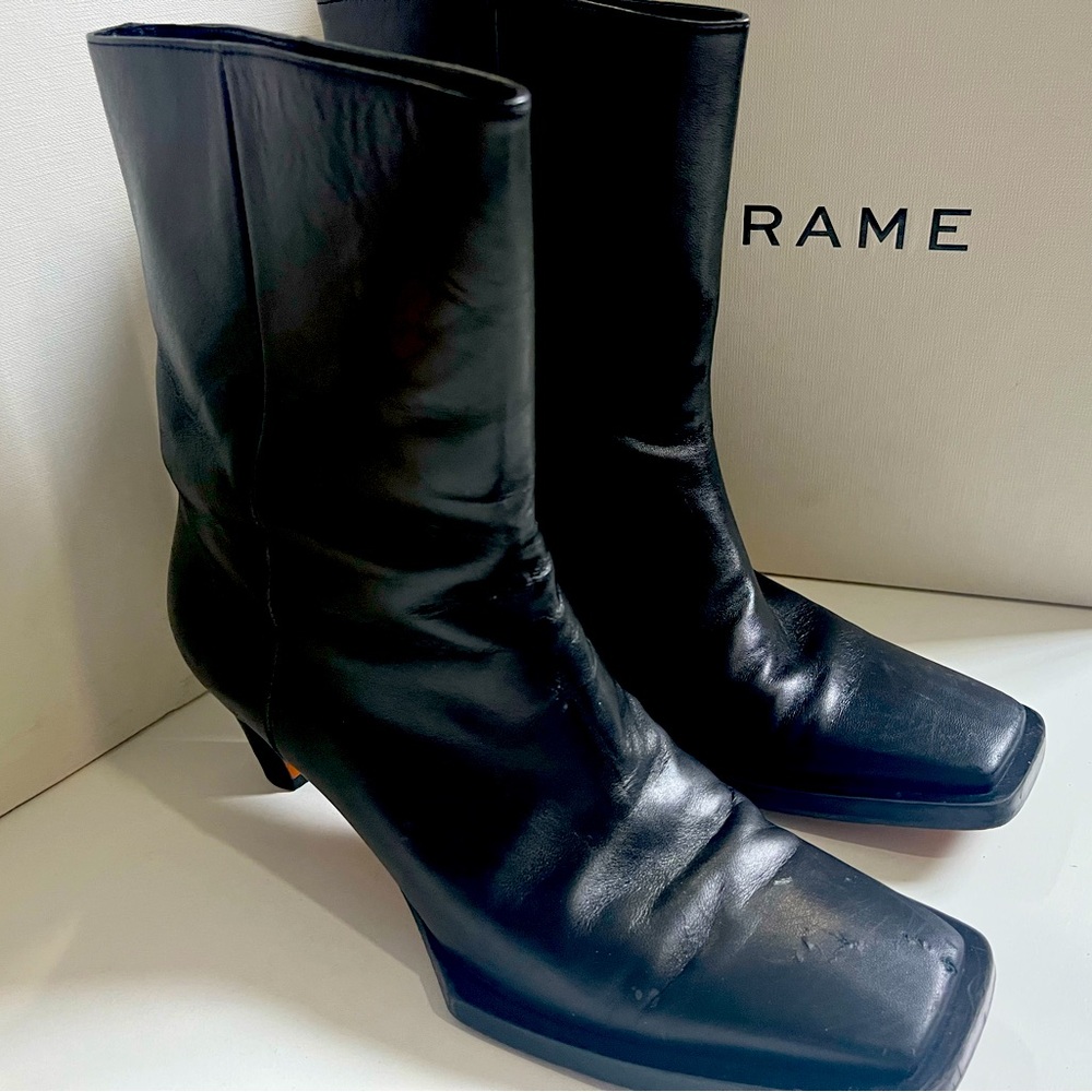 Frame Brooklyn Bootie